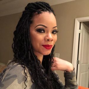 Meet your Posher, Jamila